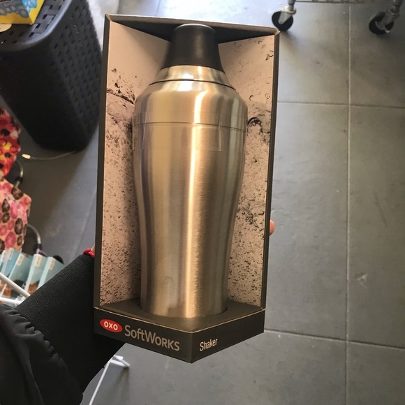 OXO Softworks Cocktail Shaker - Picture 3 of 6